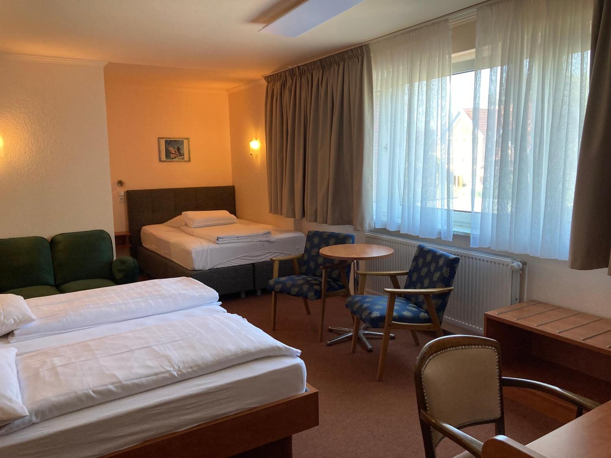 Hotel Oyten Am Markt Extérieur photo
