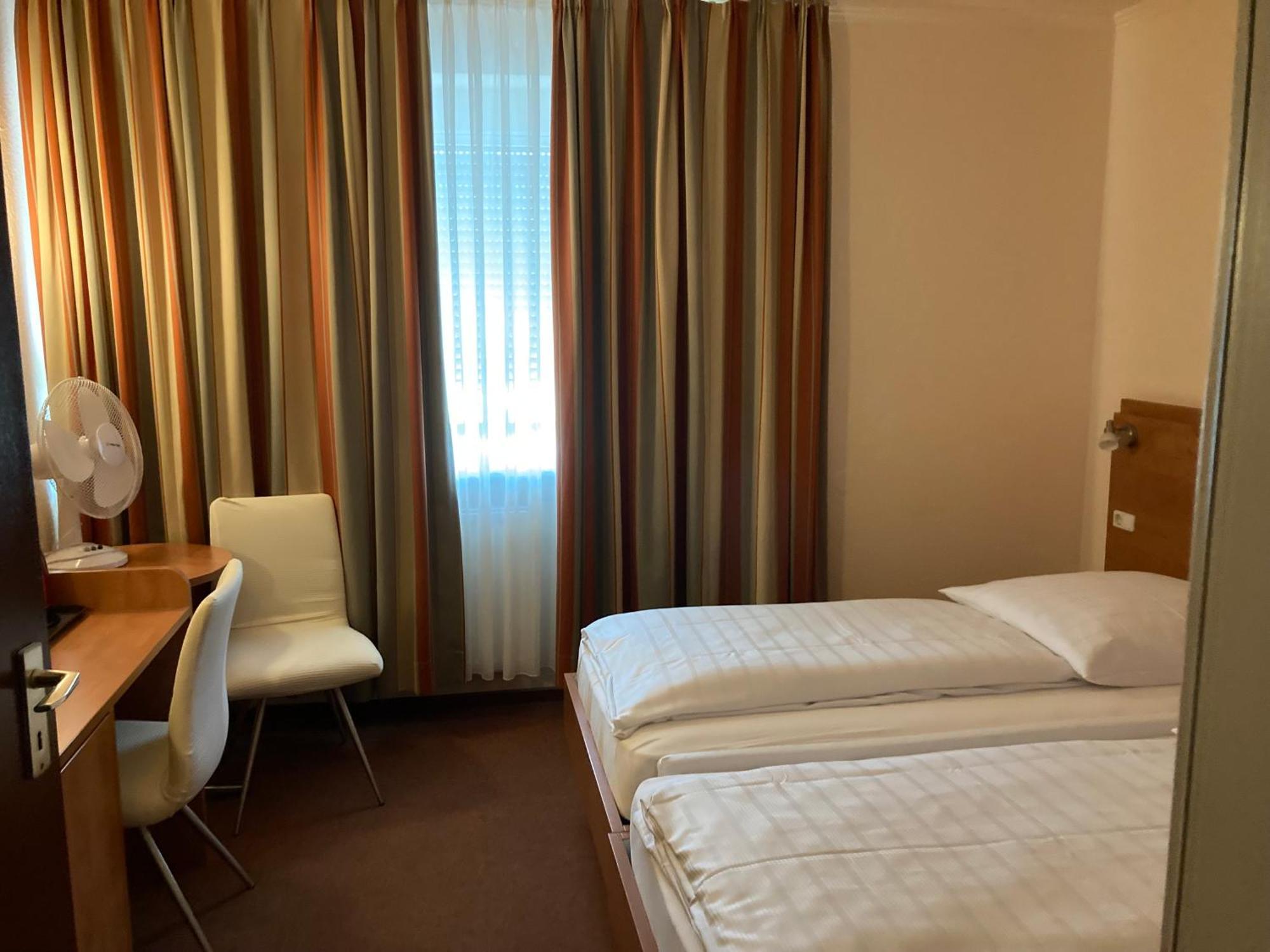 Hotel Oyten Am Markt Extérieur photo